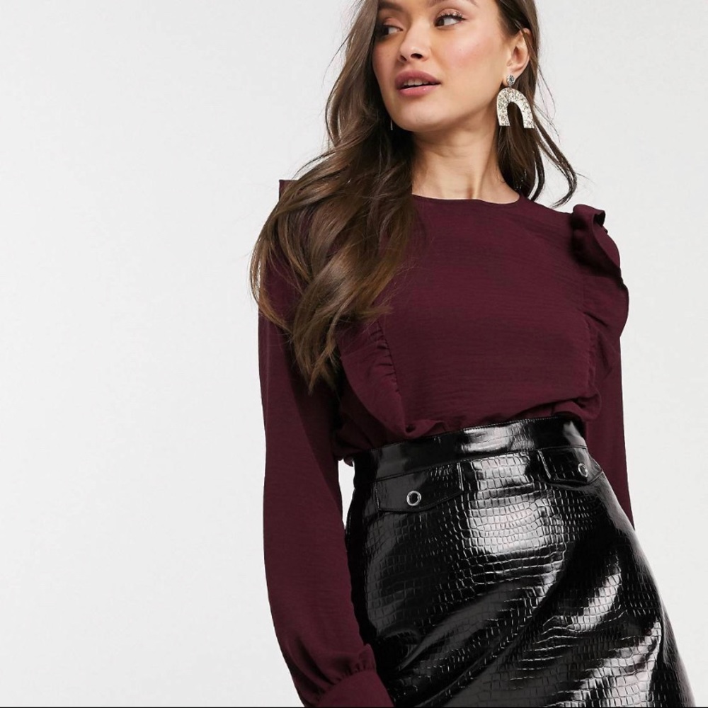 NWOT Warehouse blouse with frills in berry